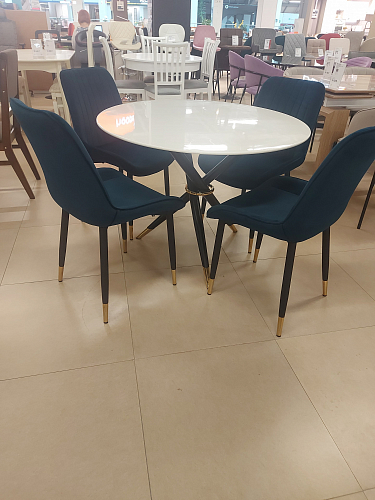 Стеклянный стол Rock 100х75 white / black из шоурума 1